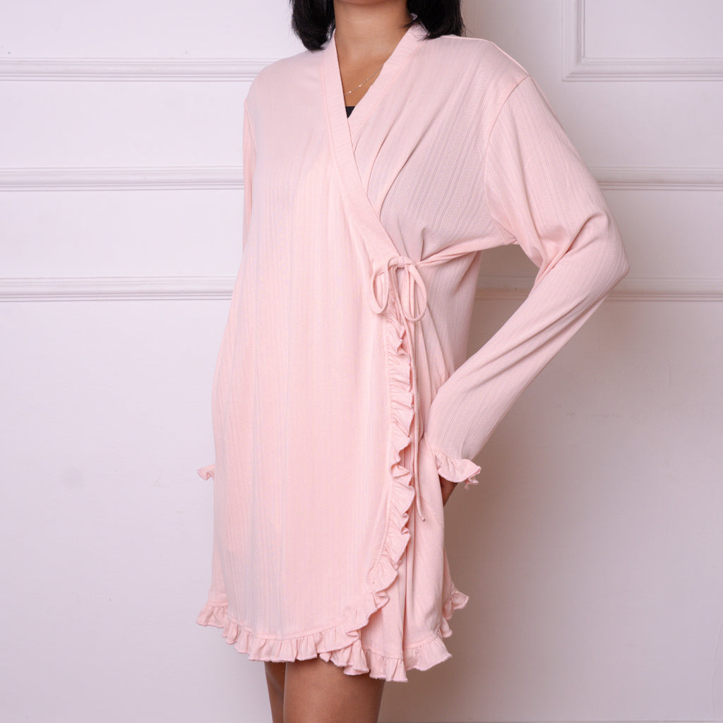 Ruffle robe in rose