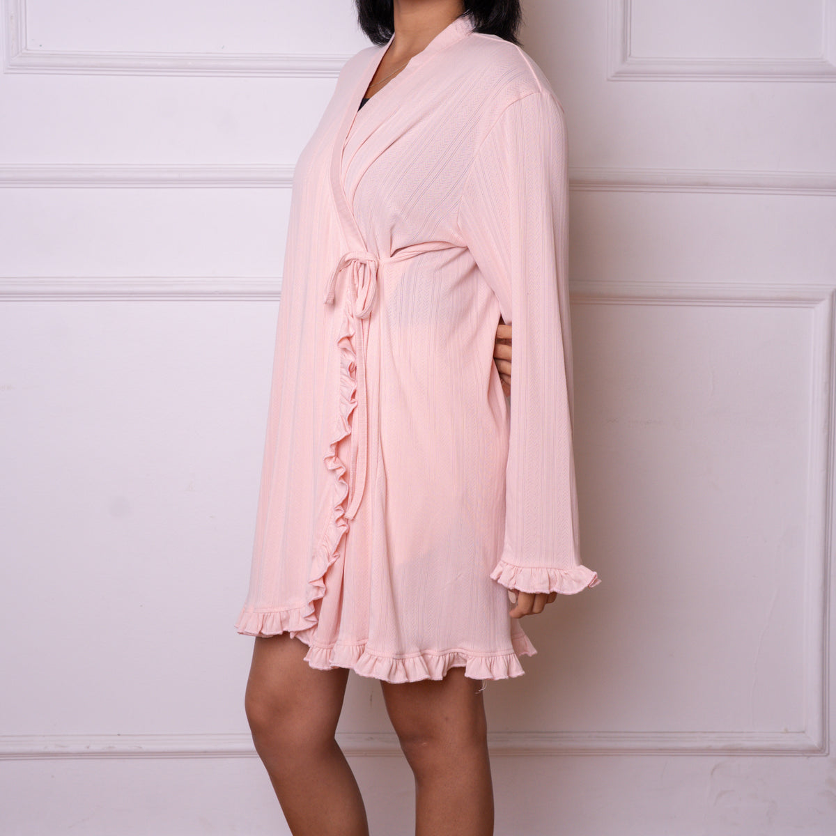 Ruffle robe in rose